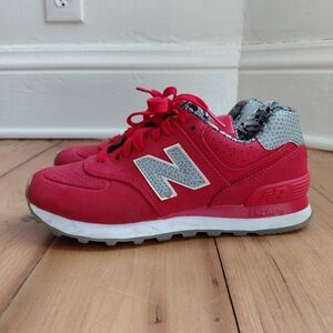 New Balance 574 - Womens 6.5 - Red luxe snakeskin Running Sneakers Shoes